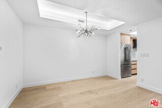 2102 Century Park Ln in Los Angeles, CA - Building Photo - Building Photo
