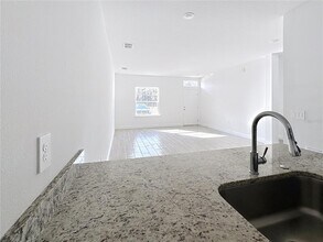 1554 Cumin Dr in Poinciana, FL - Building Photo - Building Photo