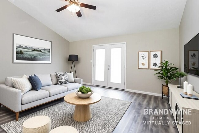 8825 Royal Meadow Dr in Indianapolis, IN - Building Photo - Building Photo