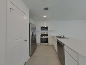 1734 Serenity Moon Dr in Crosby, TX - Building Photo - Building Photo