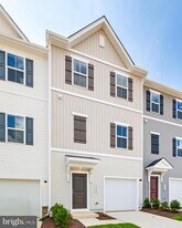 2604 Cougar Ln in Locust Grove, VA - Building Photo