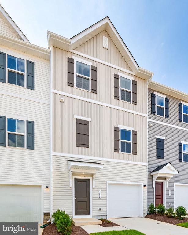 property at 2604 Cougar Ln