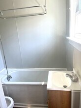 1310 Wallace St in Erie, PA - Building Photo - Building Photo