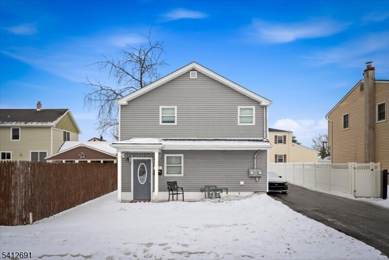 316 Evergreen Ave in Bound Brook, NJ - Building Photo