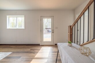 5005 E Big Rock Dr in Wasilla, AK - Building Photo - Building Photo