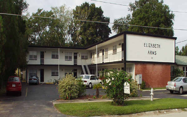 Elizabeth Arms Apartments in Kissimmee, FL - Building Photo