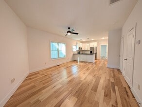 26 Wheeler Rd in Weaverville, NC - Building Photo - Building Photo