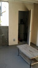 8650 Via Mallorca in San Diego, CA - Building Photo - Building Photo