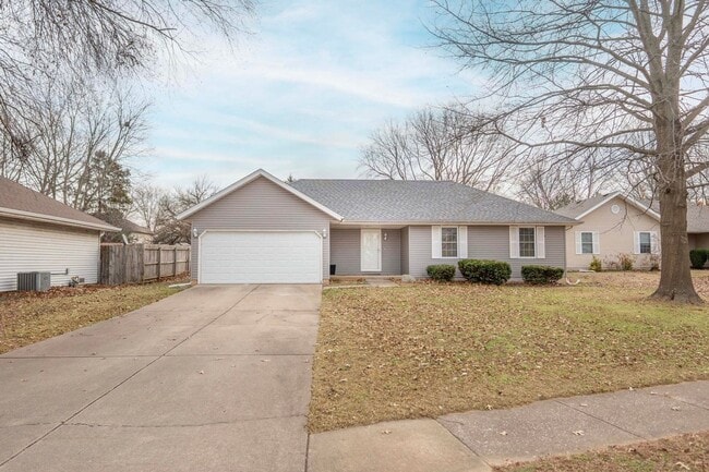 property at 5626 S Stonegate Ave