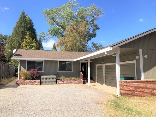 property at 11072 Ringtail Rd