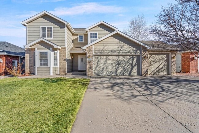 property at 389 Blackstone Cir