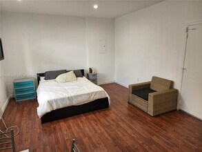 1345 Pennsylvania Ave in Miami Beach, FL - Building Photo - Building Photo