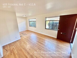 409 Federal Ave E in Seattle, WA - Foto de edificio - Building Photo