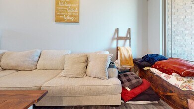 5592 Tadpole Dr in Elgin, OK - Building Photo - Building Photo