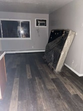 1885 N Taylor Rd in Cleveland, OH - Foto de edificio - Building Photo