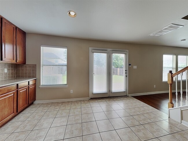 18302 Fair Grange Ln