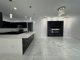 13284 SW 228th St in Goulds, FL - Building Photo