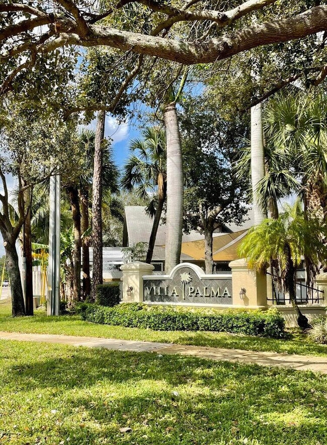 property at 9138 Villa Palma Ln
