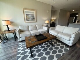 484 14th St NW in Atlanta, GA - Building Photo