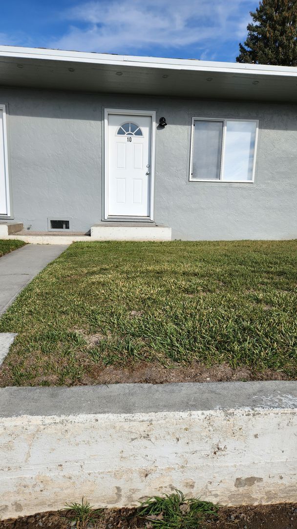 property at 10748 Rd 4 NE