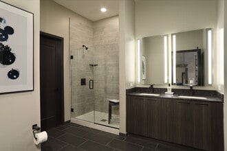 944 W Madison St in Chicago, IL - Building Photo - Building Photo