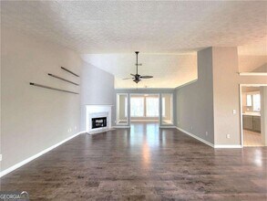 5763 Dexter's Mill Pl in Buford, GA - Building Photo - Building Photo