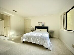 12927 Guacamayo Ct in San Diego, CA - Building Photo - Building Photo