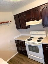 912 E Eastlake Dr in Kennewick, WA - Building Photo - Building Photo