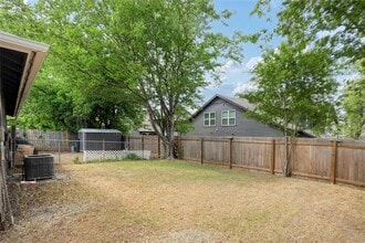 11912 Sunhillow Bend in Austin, TX - Building Photo - Building Photo