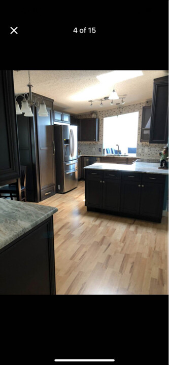 1682 Gulf Coast Dr in Naples, FL - Building Photo