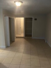 40 NE 21st Ct in Pompano Beach, FL - Building Photo - Building Photo