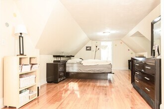 1 Glover Pl, Unit 3 in Boston, MA - Building Photo - Building Photo