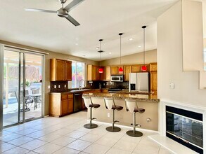 74505 Coral Bell Cir in Palm Desert, CA - Building Photo - Building Photo