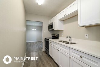 1662 Willie Mays Pkwy in Orlando, FL - Foto de edificio - Building Photo