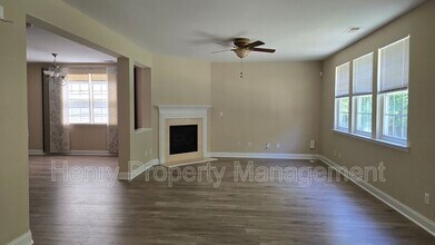 314 Ashburn Ln in Durham, NC - Building Photo - Building Photo