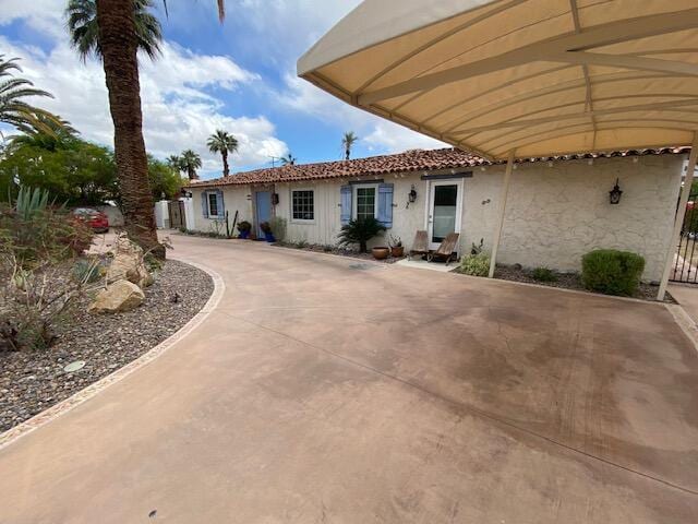 property at 1029 E El Alameda