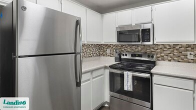533 Fossil Creek Blvd in Haltom City, TX - Building Photo - Building Photo