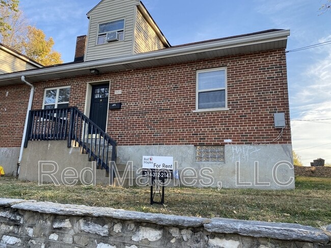 property at 321 Iron St