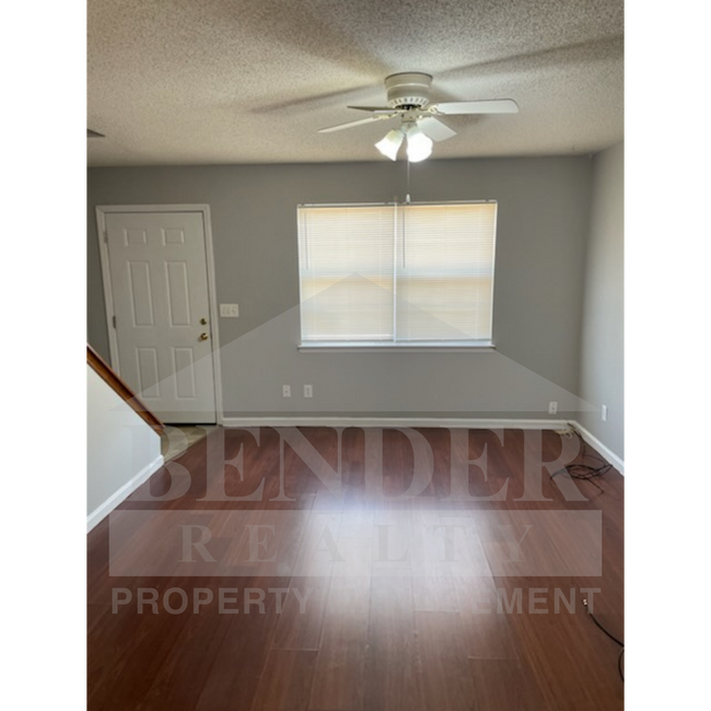 5725-5727 Mouse Creek Rd NW in Cleveland, TN - Building Photo - Building Photo