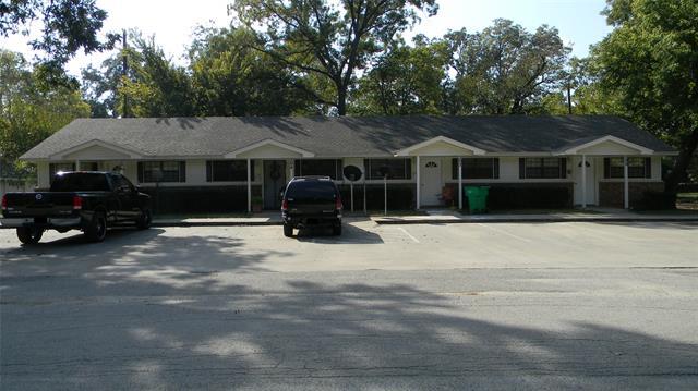 204 2nd St in Gainesville, TX - Building Photo - Building Photo