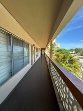 1885 NE 121st St, Unit 16 in North Miami, FL - Foto de edificio - Building Photo