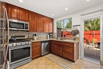 8148 Lemon Grove Way in Lemon Grove, CA - Building Photo - Building Photo