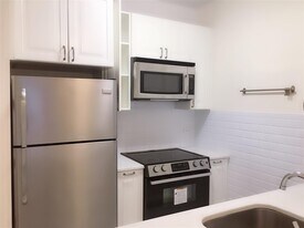 41 1st St in Hoboken, NJ - Building Photo
