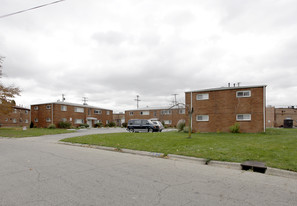 3640-3648 Cushing Dr Apartments