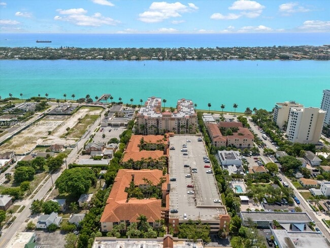 1803 N Flagler Dr in West Palm Beach, FL - Building Photo - Building Photo