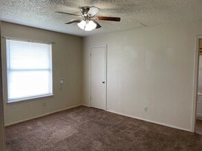 942 Presidio Dr in Abilene, TX - Foto de edificio - Building Photo