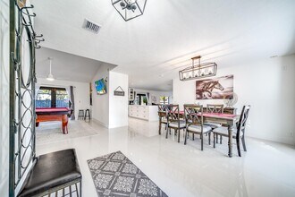 14491 Autumn Ave in Wellington, FL - Foto de edificio - Building Photo