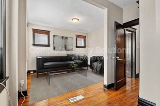3001 S Compton Ave in St. Louis, MO - Building Photo - Building Photo
