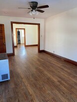 321 Macomber St, Unit #2 in Chippewa Falls, WI - Building Photo