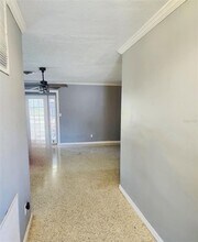 4094 Whiting Dr SE in St. Petersburg, FL - Building Photo - Building Photo